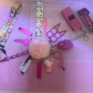 Pink women’s emergency keychain set